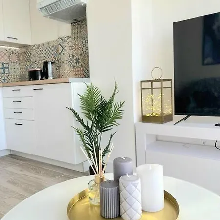 Апартаменты Belle Mar Sea View Торевьиа